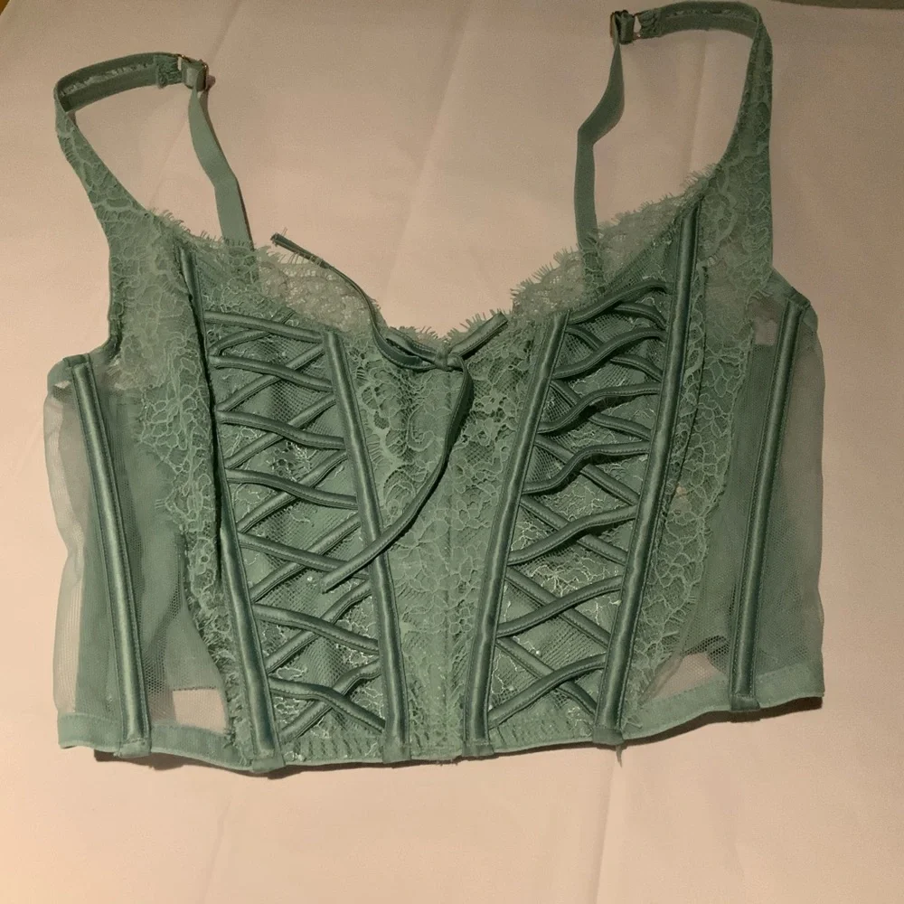 Victoria’s Secret angel green bustier sz  s - Picture 4 of 5